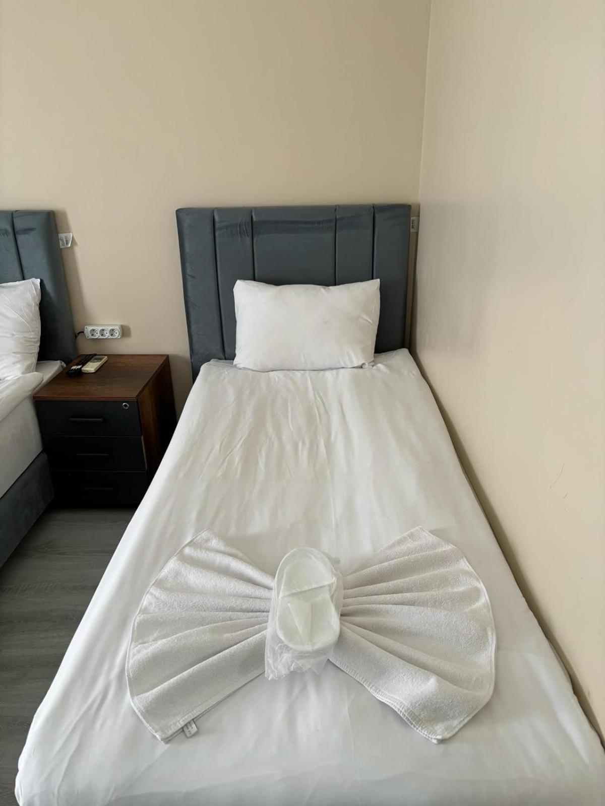Hotel Wiva Istanbul Bagian luar foto